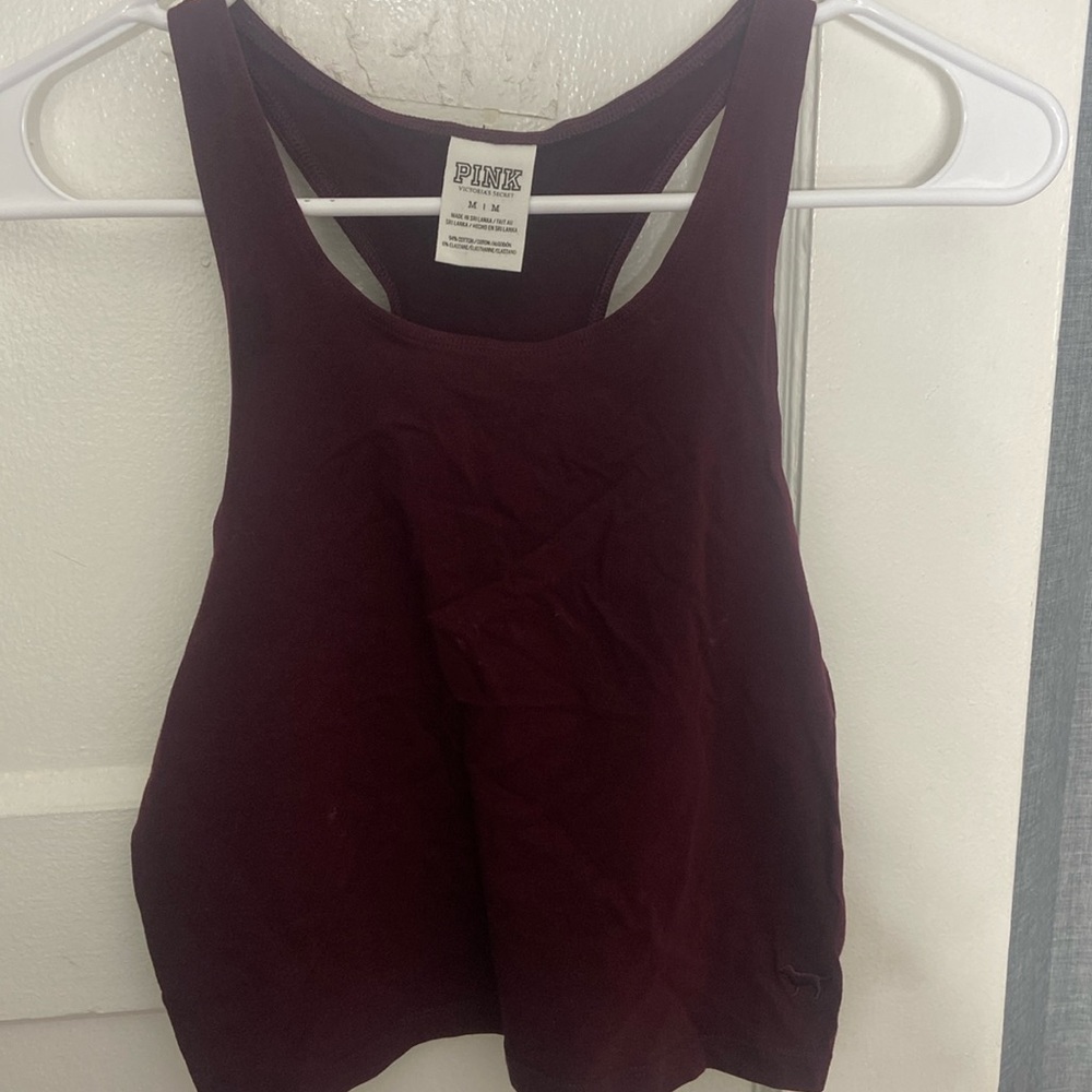Burgundy tank top from pink used 3 times. Give me best prices😁
